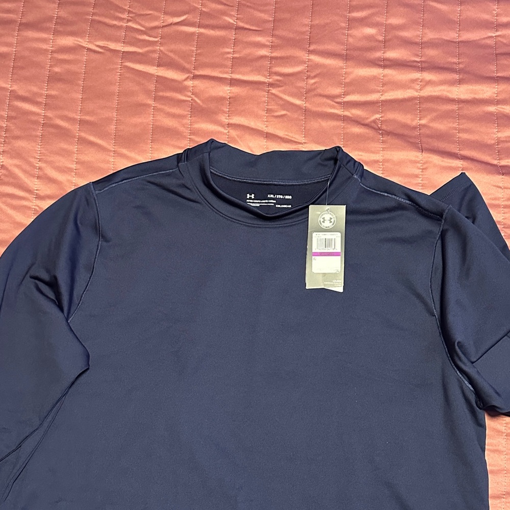 Under Armour Men's Navy Cold Gear Shirt